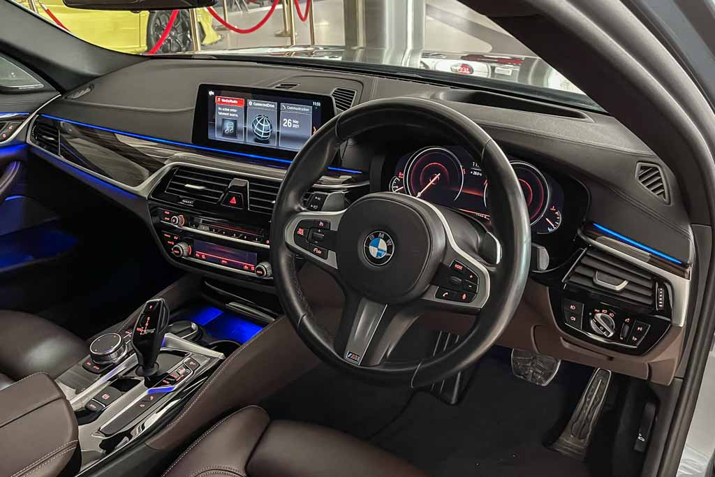 BMW 530D M SPORT