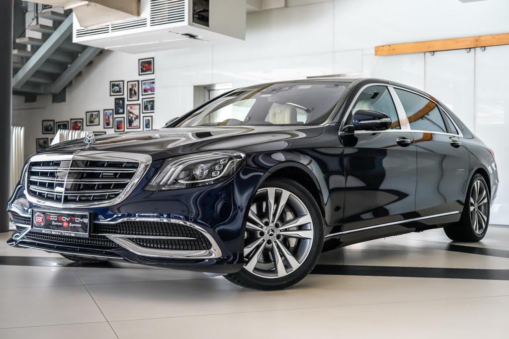 MERCEDES MAYBACH S560