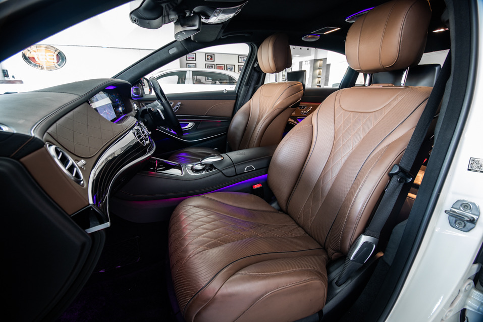 Mercedes Maybach S560