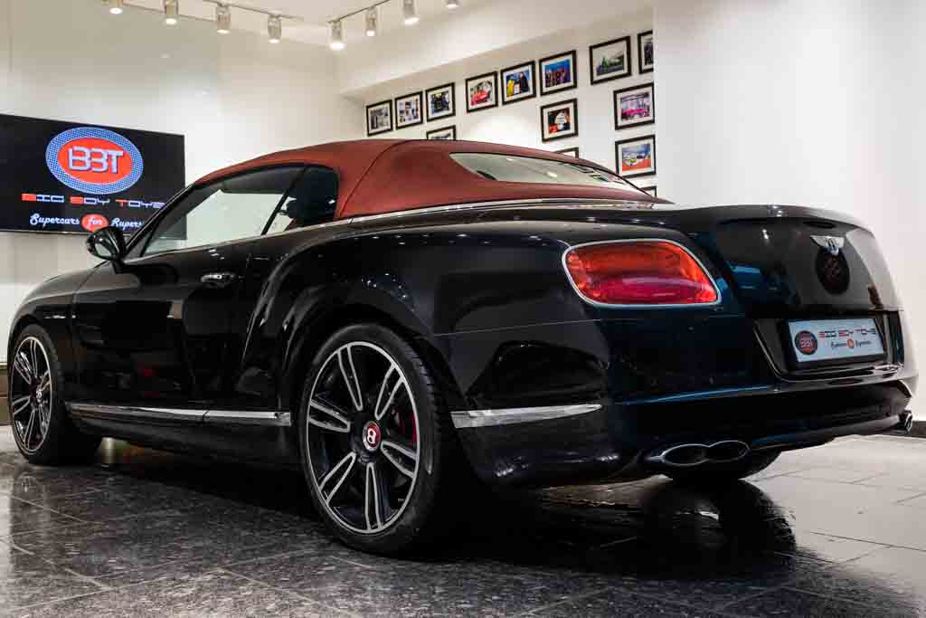 Bentley Continental GTC V8