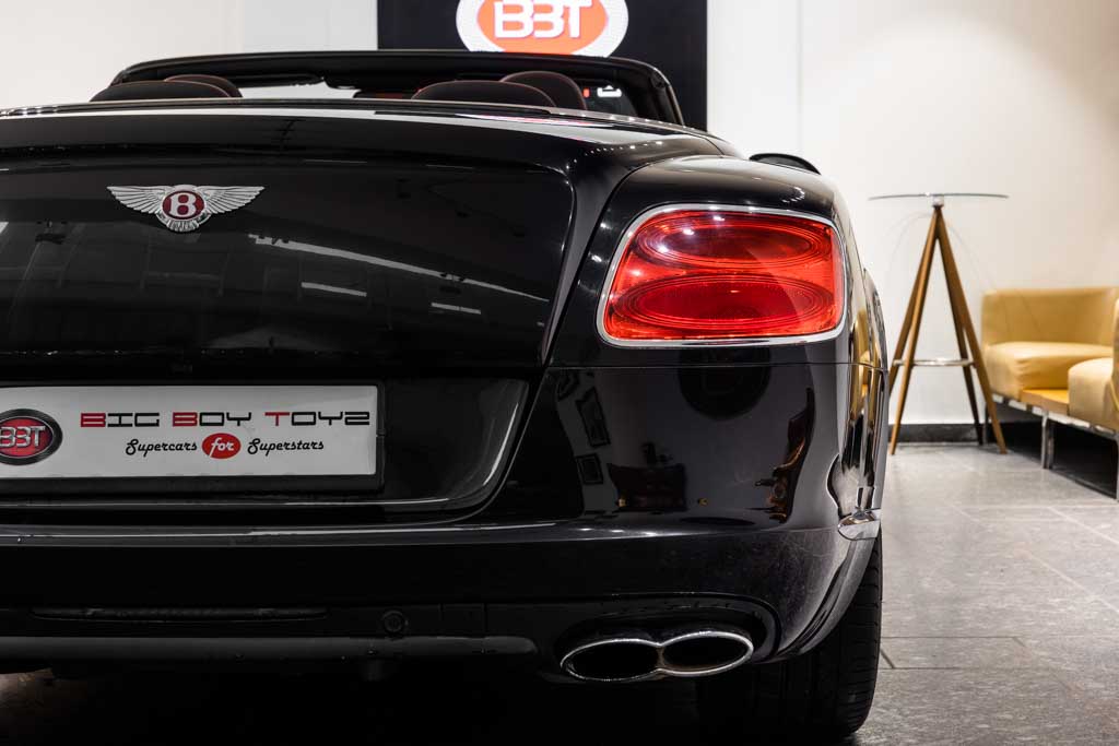 Bentley Continental GTC V8