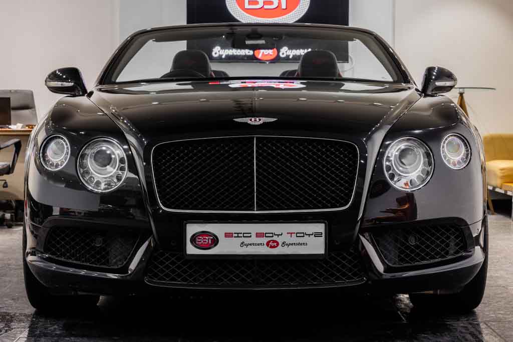 Bentley Continental GTC V8