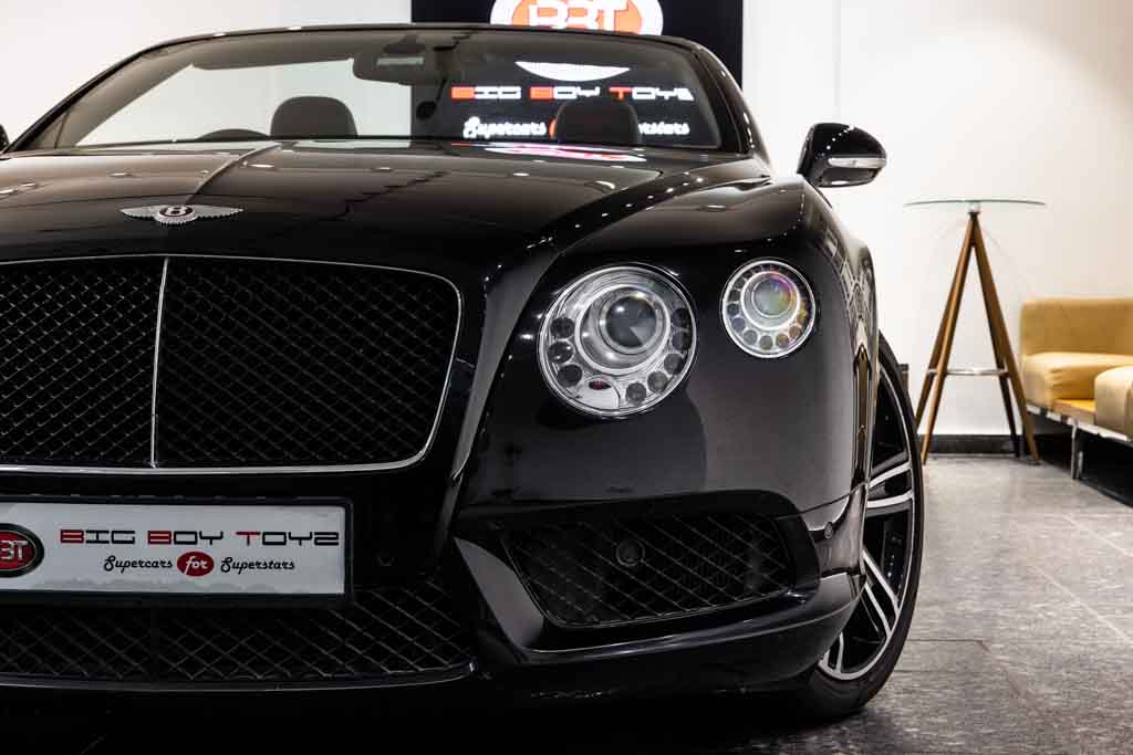 Bentley Continental GTC V8