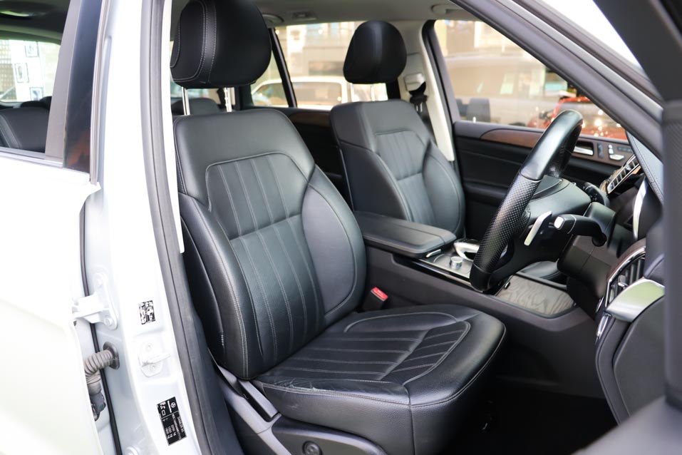 Mercedes Benz GLS 400