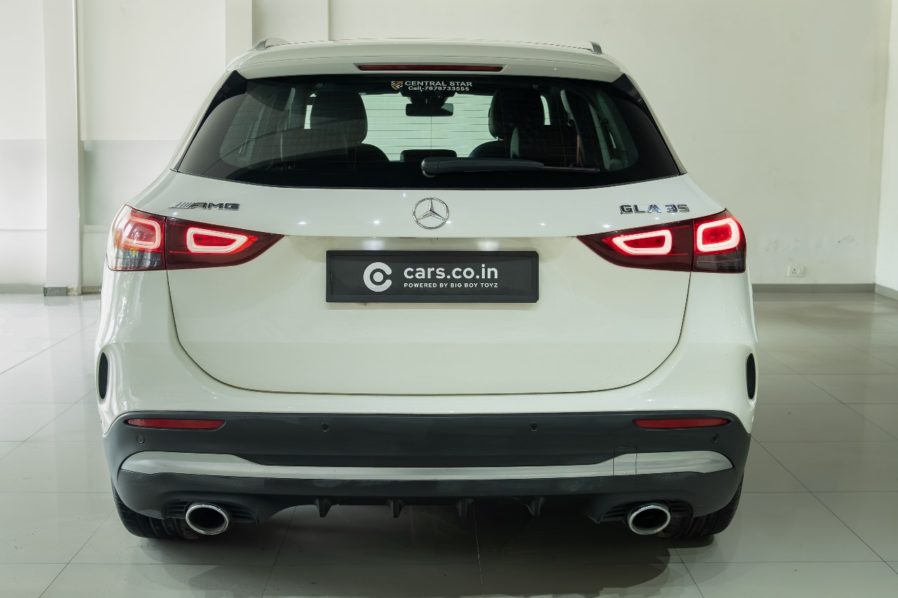 Mercedes AMG GLA 35 4matic