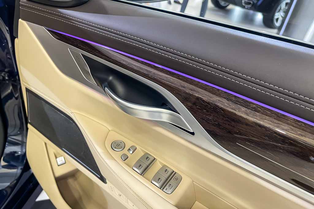 BMW 730Ld DPE Signature