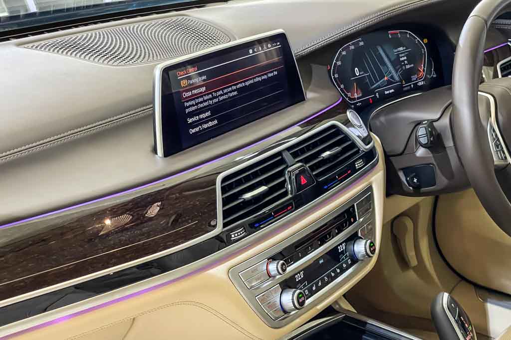 BMW 730Ld DPE Signature