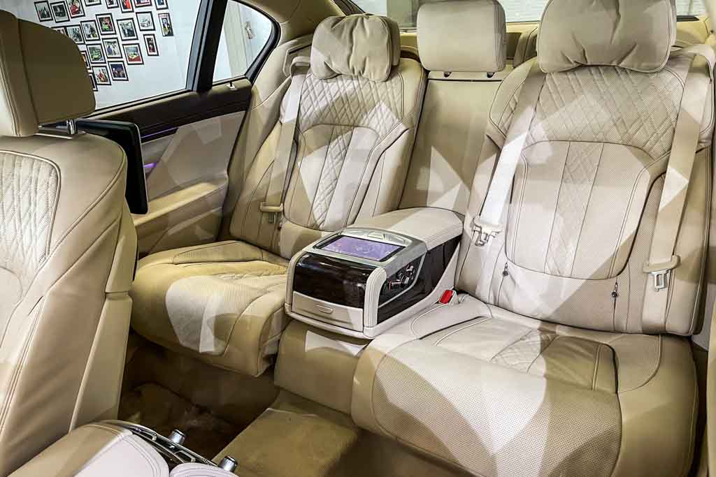 BMW 730Ld DPE Signature