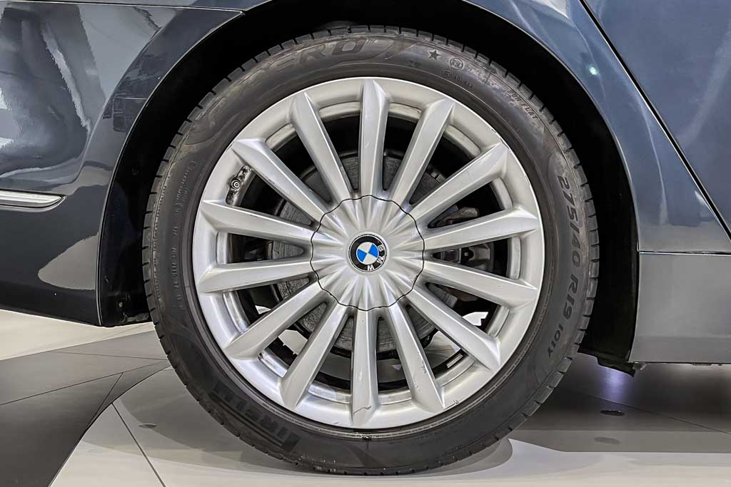 BMW 730Ld DPE Signature