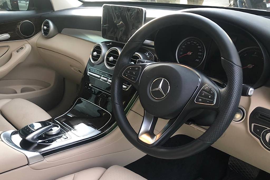 Mercedes-Benz GLC 220 D 4MATIC