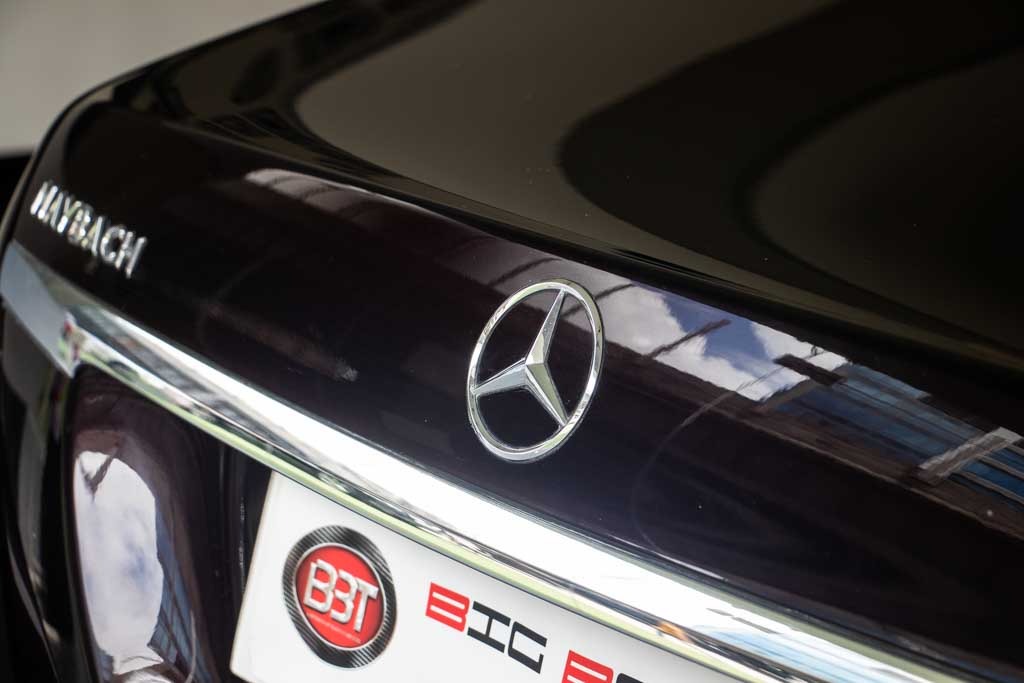 Mercedes Maybach S560