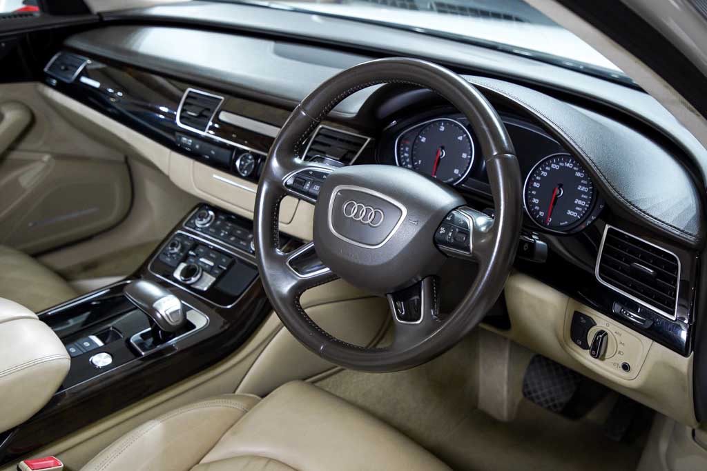 Audi A8 L 50 TDI
