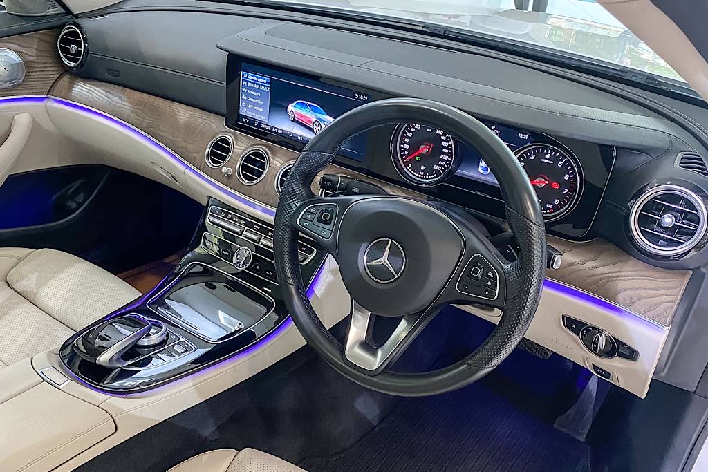 Mercedes Benz E200 Avantgarde