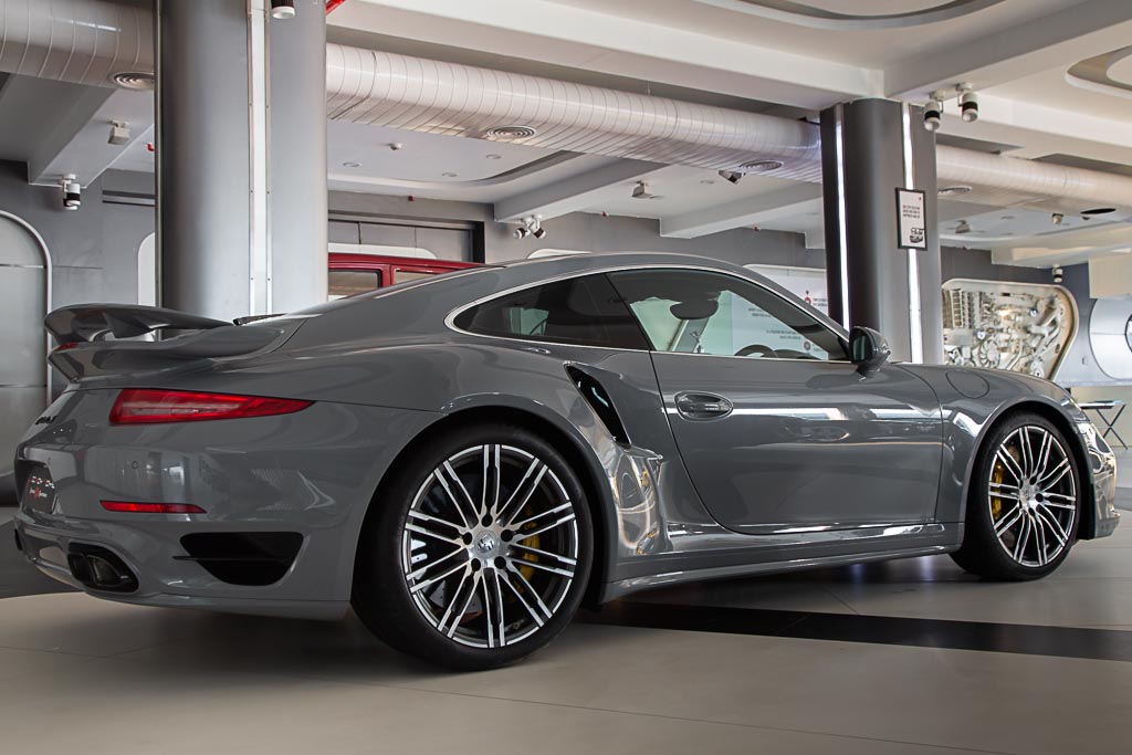 Porsche 911 Turbo S