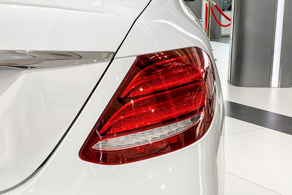 Mercedes Benz E200 Avantgarde