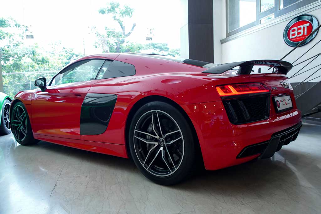 Audi R8 V10 Plus