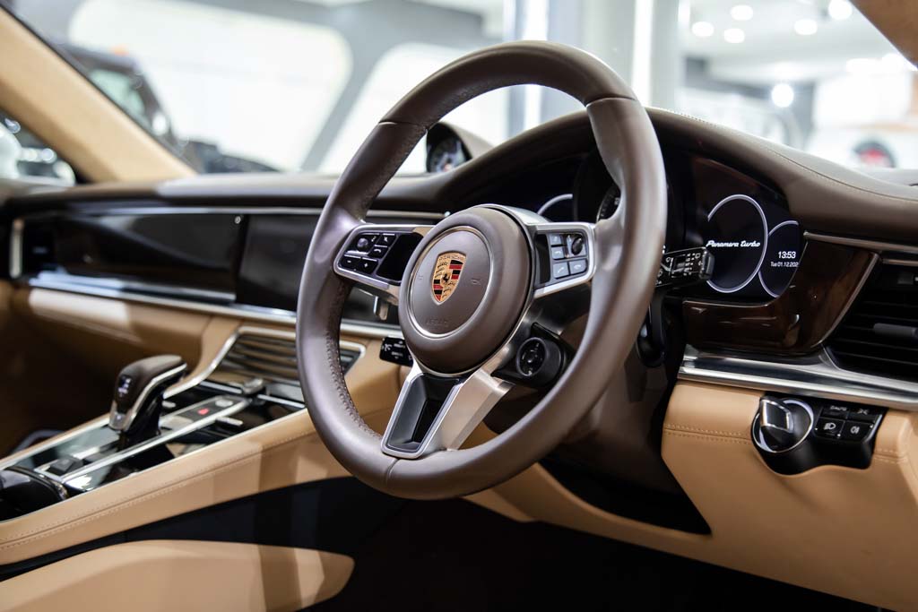 Porsche Panamera Turbo