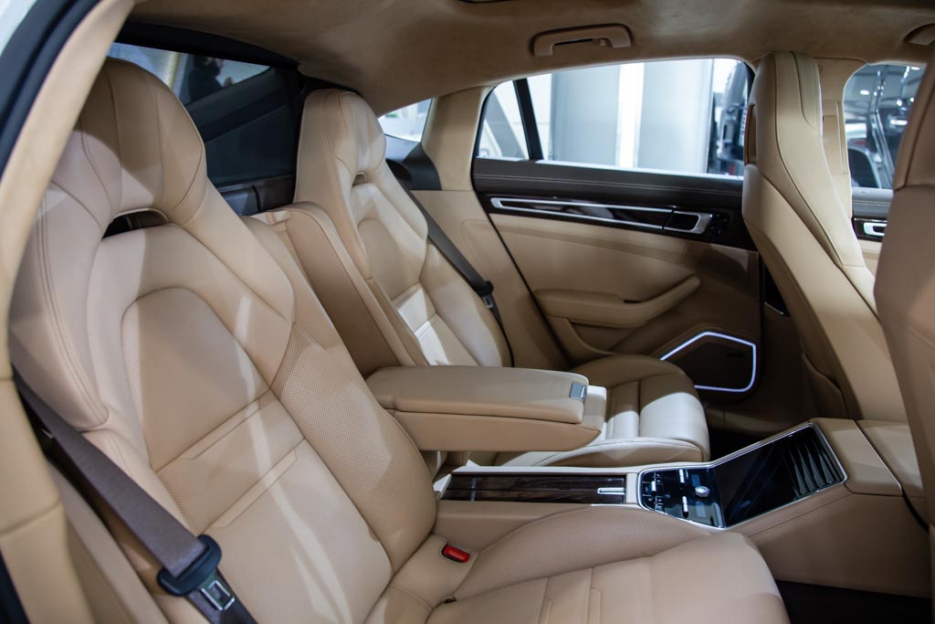 Porsche Panamera Turbo