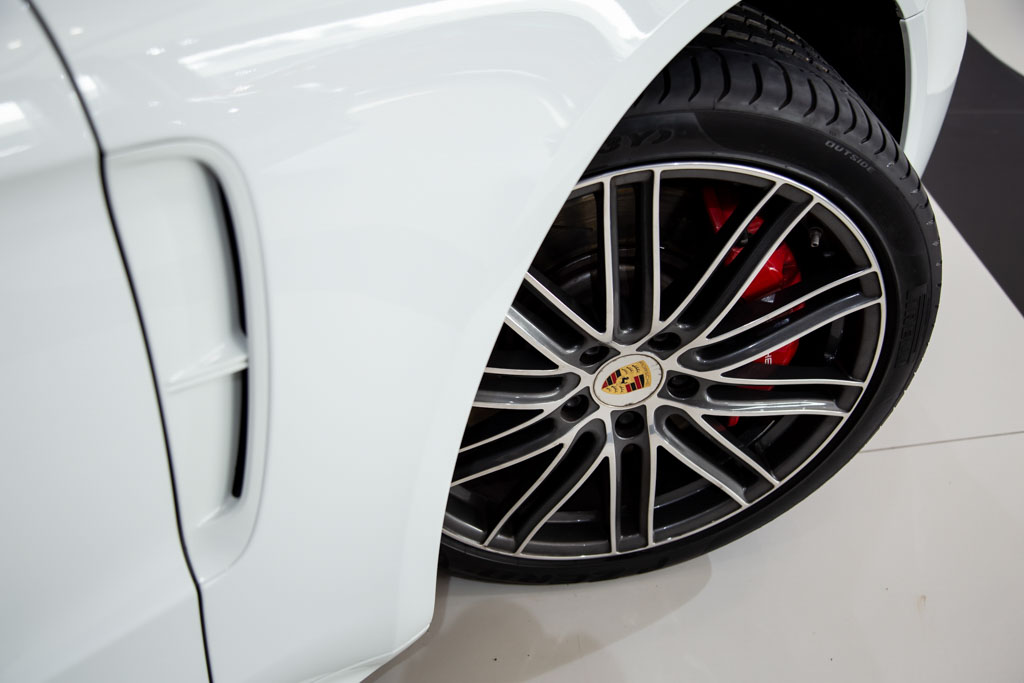 Porsche Panamera Turbo