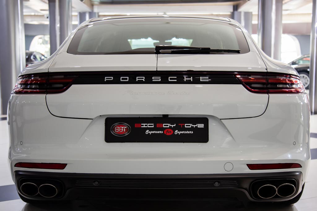 Porsche Panamera Turbo