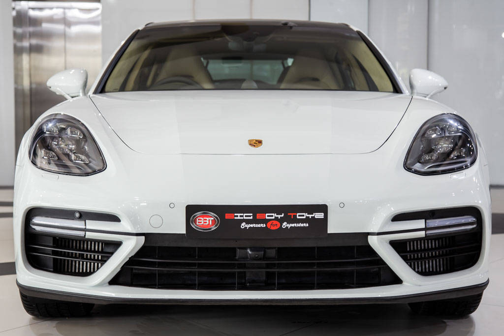 Porsche Panamera Turbo