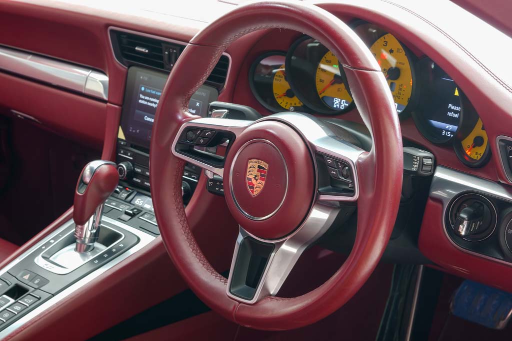 Porsche 911 Carrera S Cabriolet