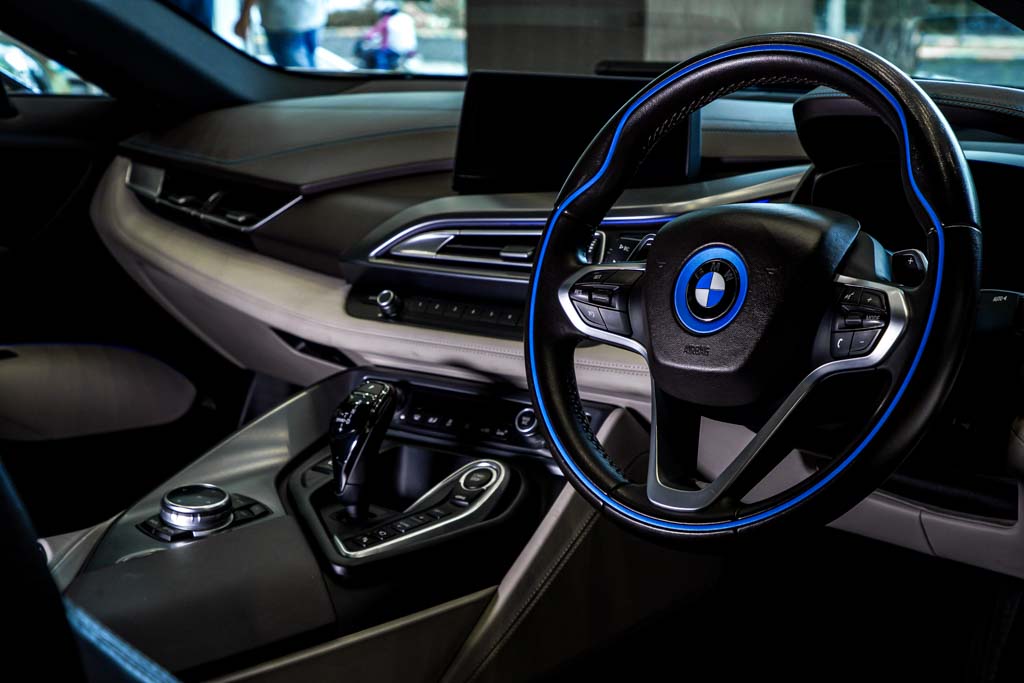 BMW i8