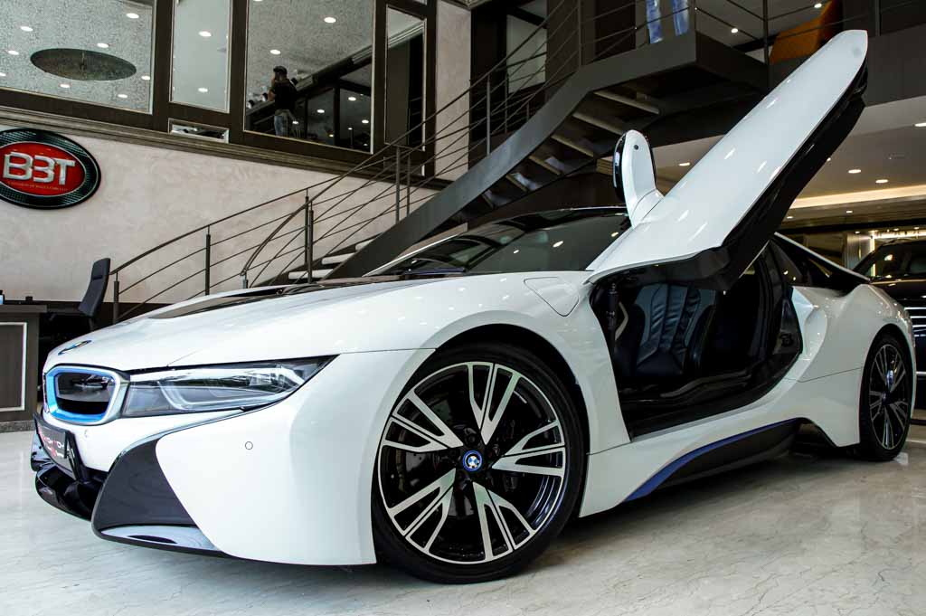 BMW i8