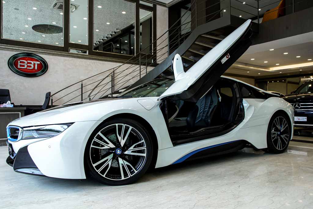 BMW i8