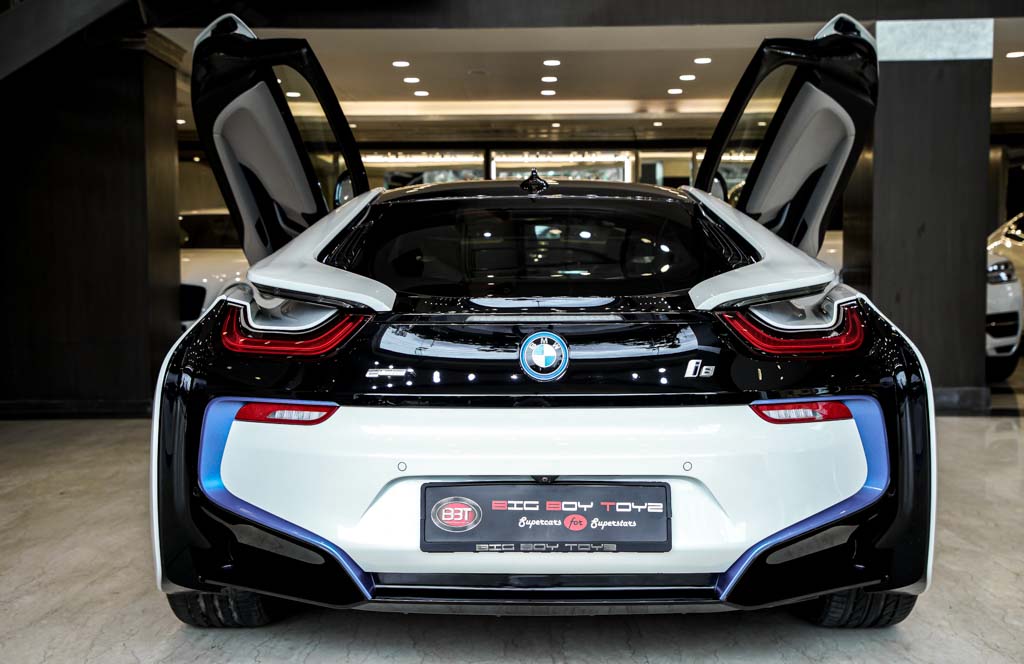 BMW i8