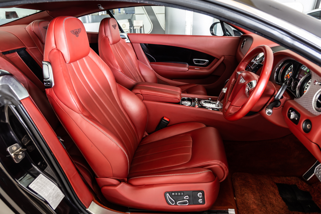 Bentley Continental GT W12