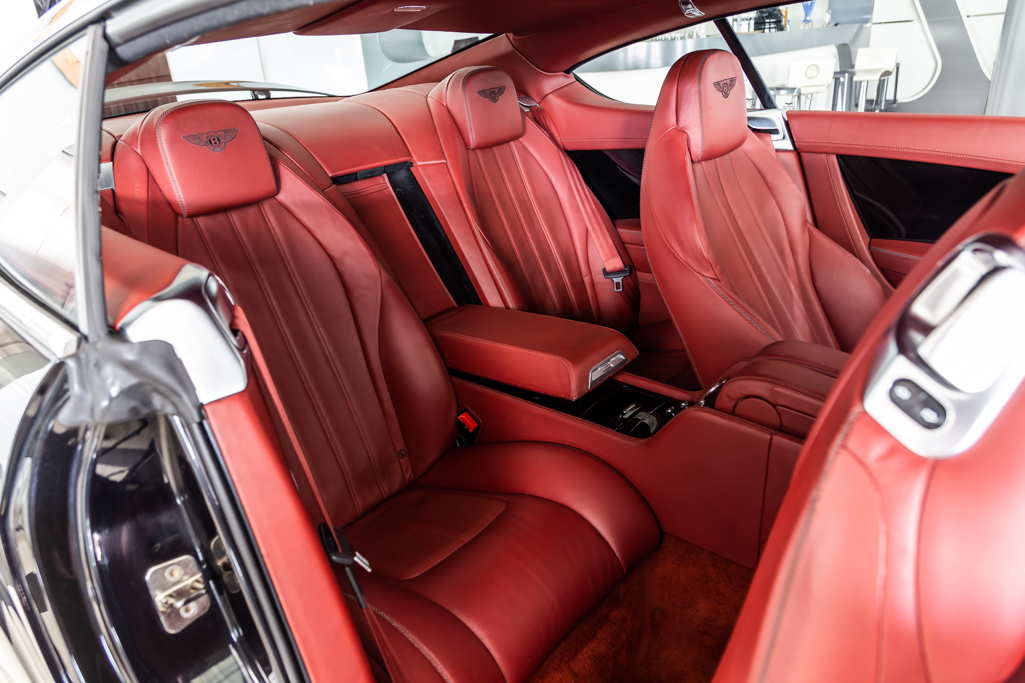 Bentley Continental GT W12