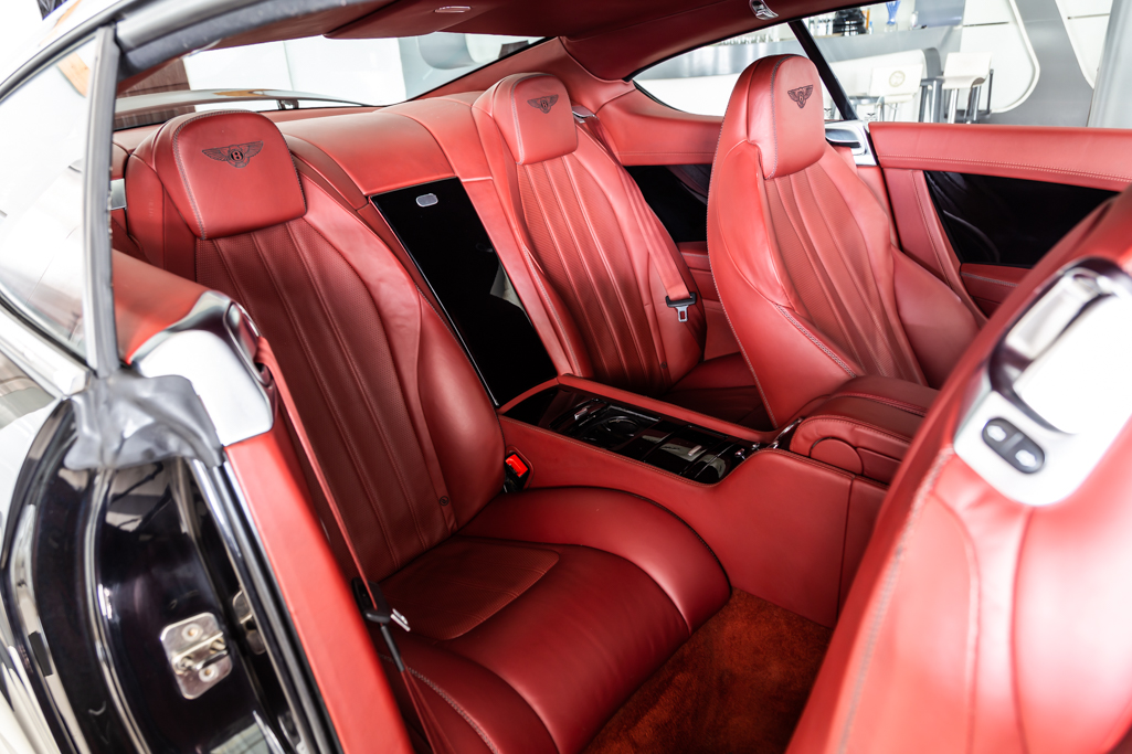 Bentley Continental GT W12