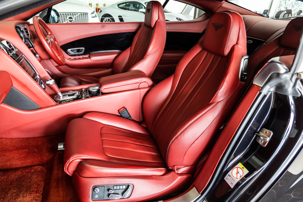 Bentley Continental GT W12