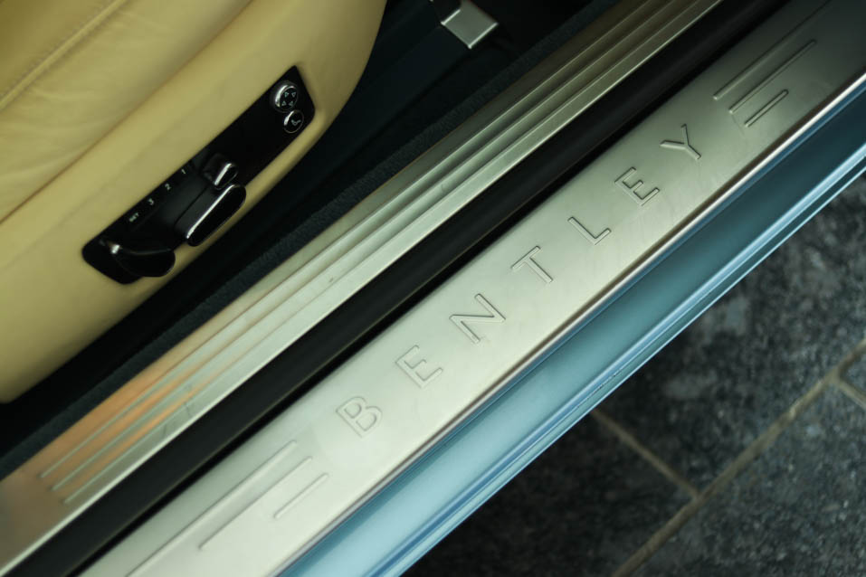 Bentley Continental GTC