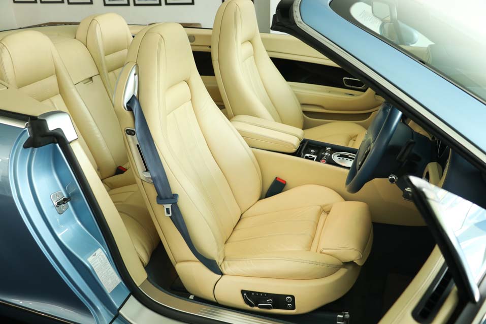 Bentley Continental GTC