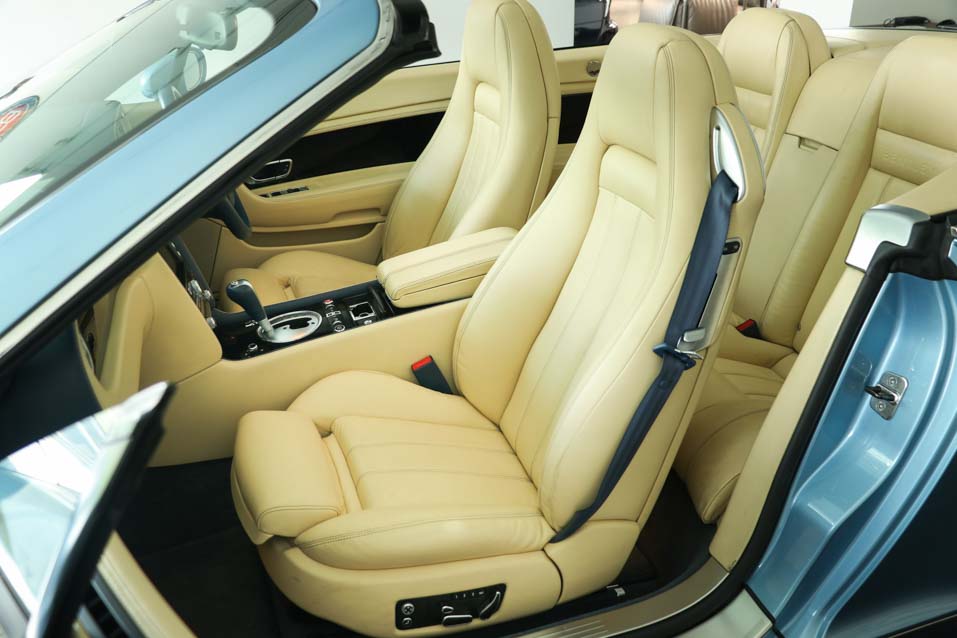 Bentley Continental GTC