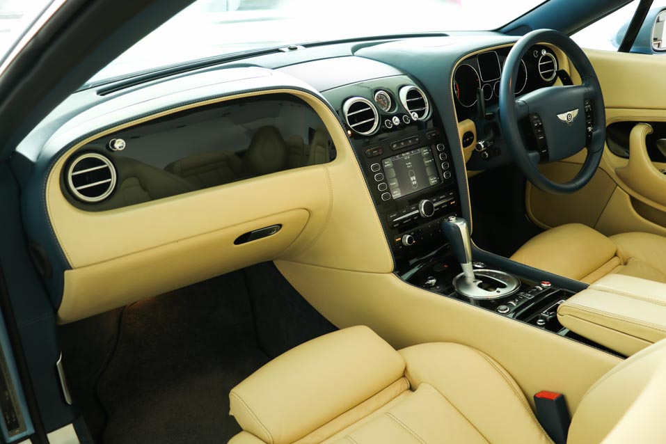 Bentley Continental GTC