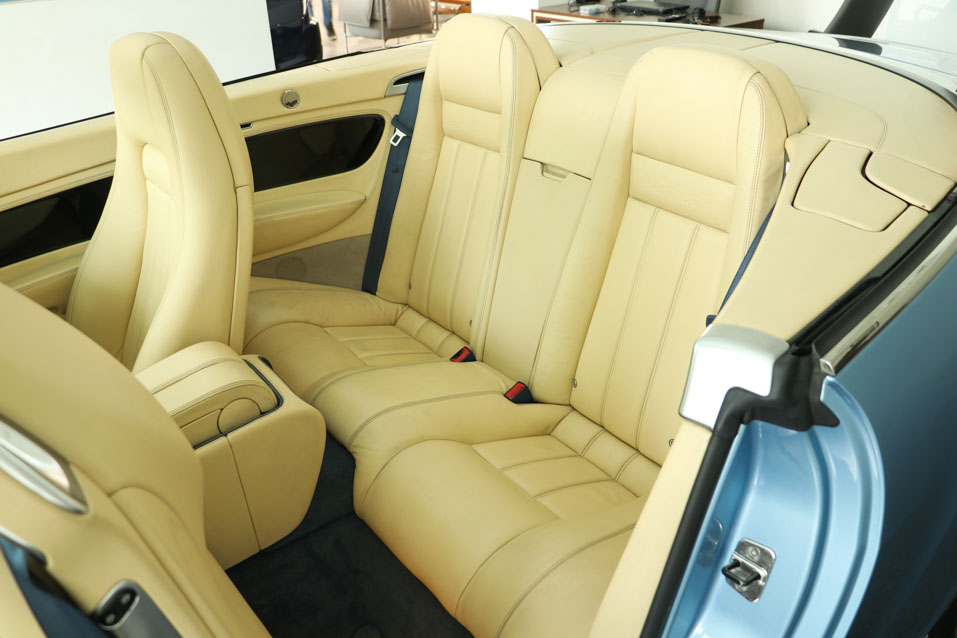 Bentley Continental GTC