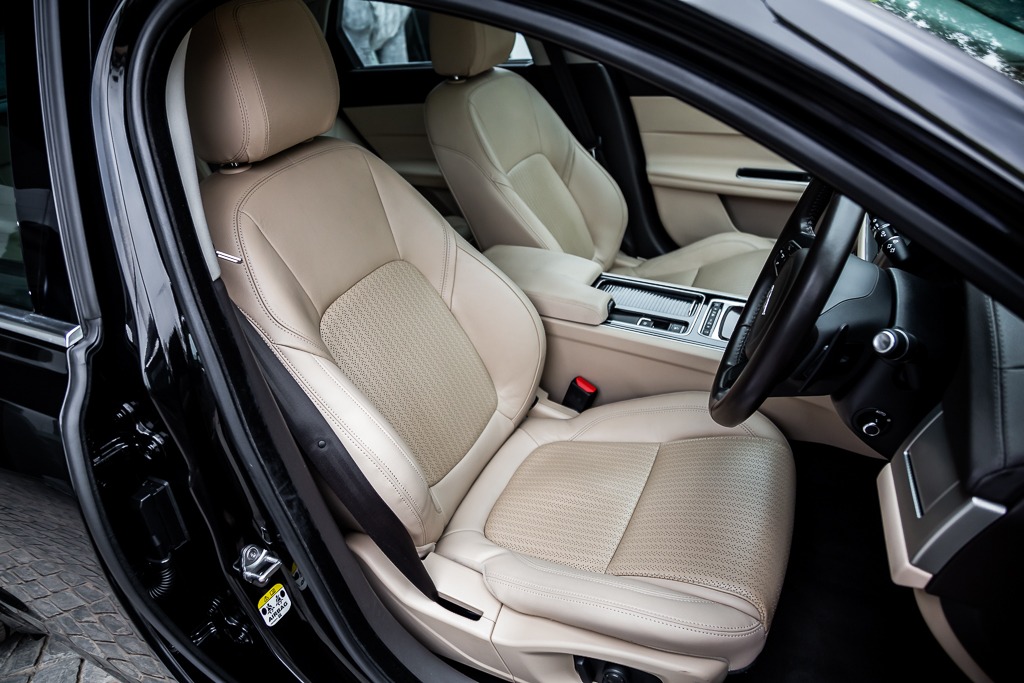 2016 Used Jaguar XF Prestige