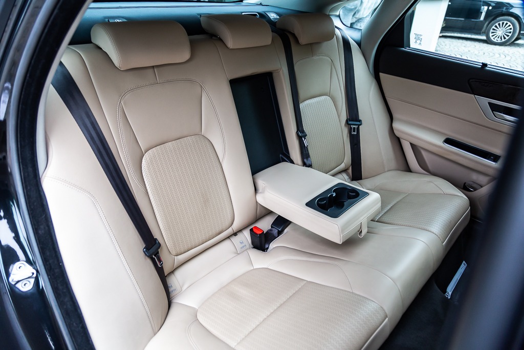 2016 Used Jaguar XF Prestige