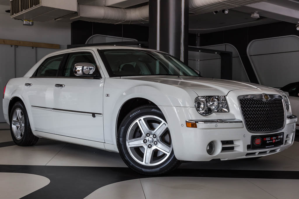 2010 Used Chrysler 300C