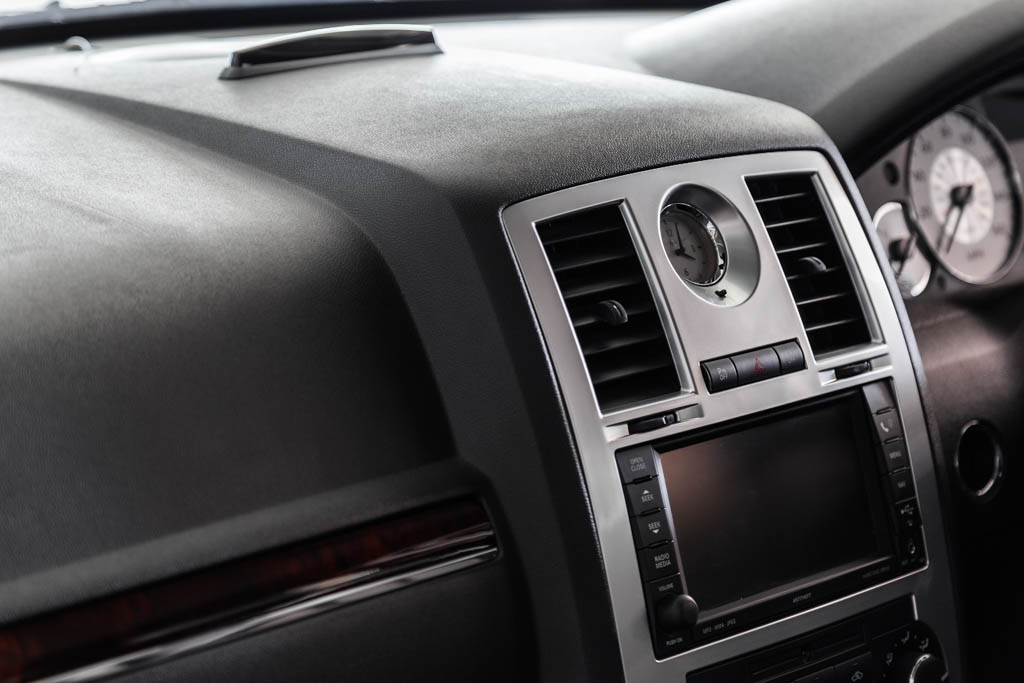 2010 Used Chrysler 300C