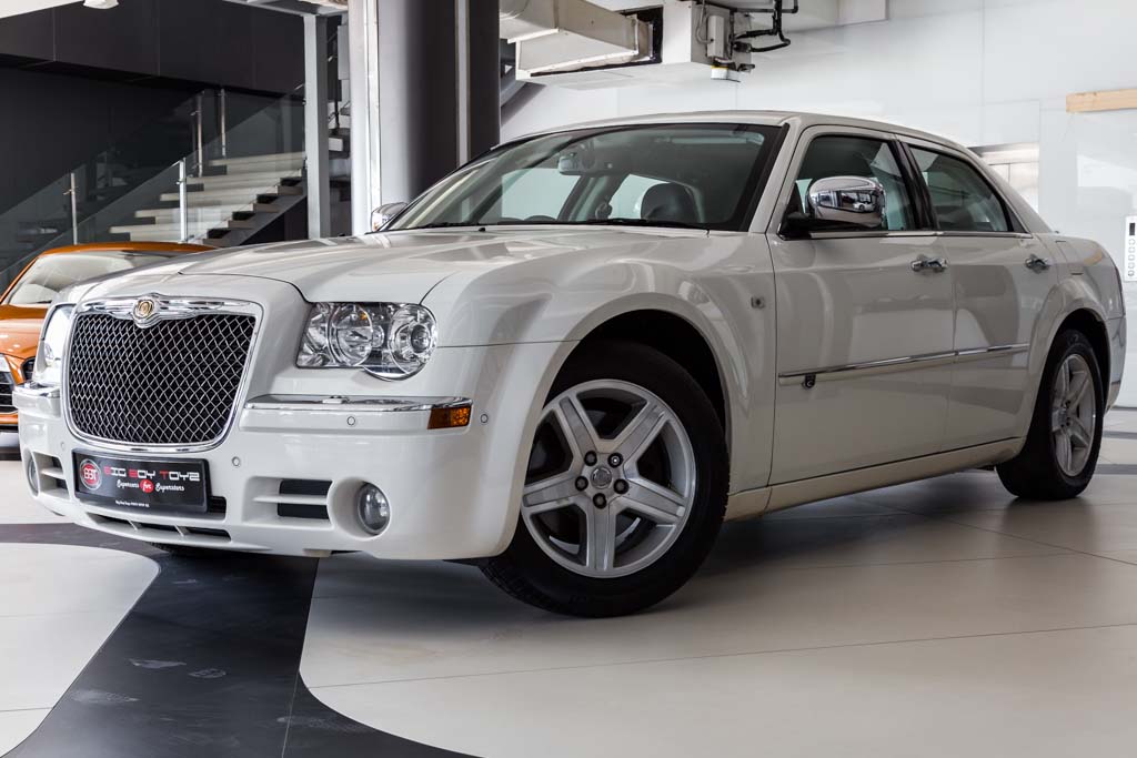 2010 Used Chrysler 300C