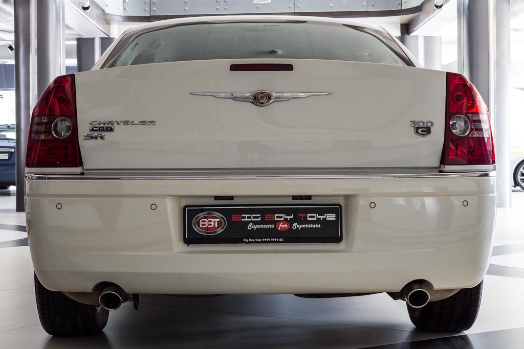 2010 Used Chrysler 300C