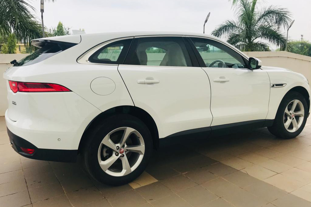 Jaguar F-PACE "Prestige"
