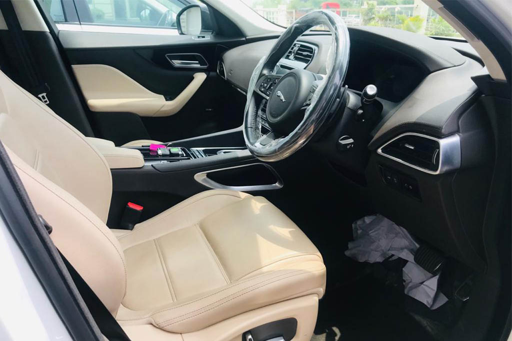 Jaguar F-PACE "Prestige"