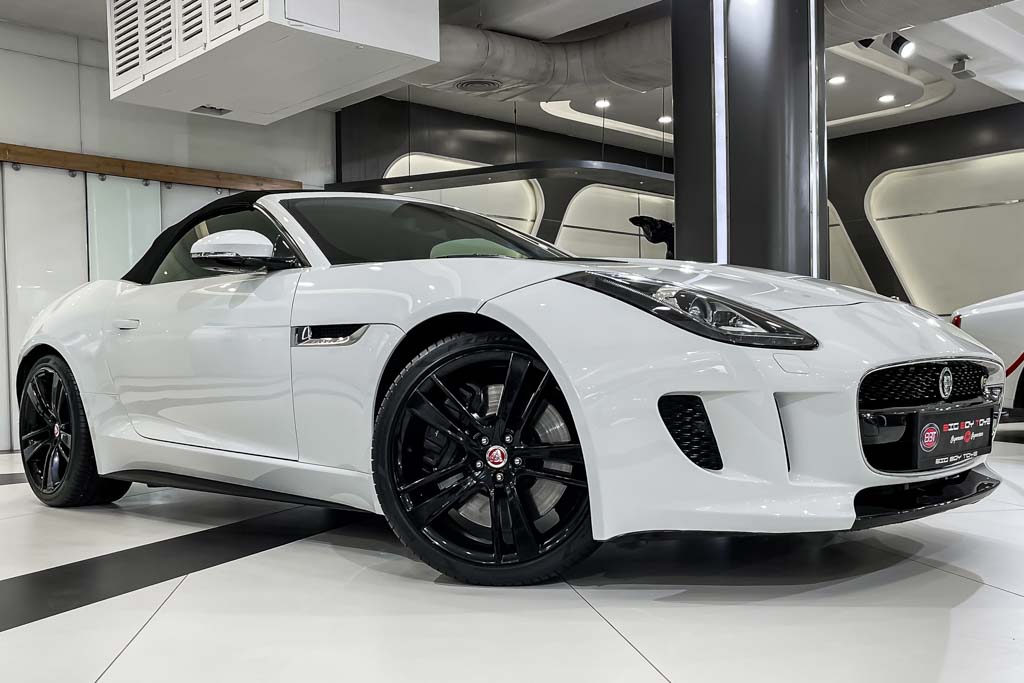 Jaguar F-Type V8 S convertible