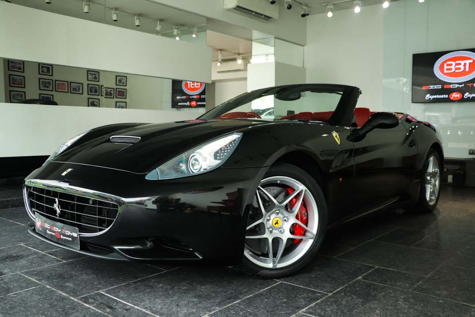 2013 Used Ferrari California