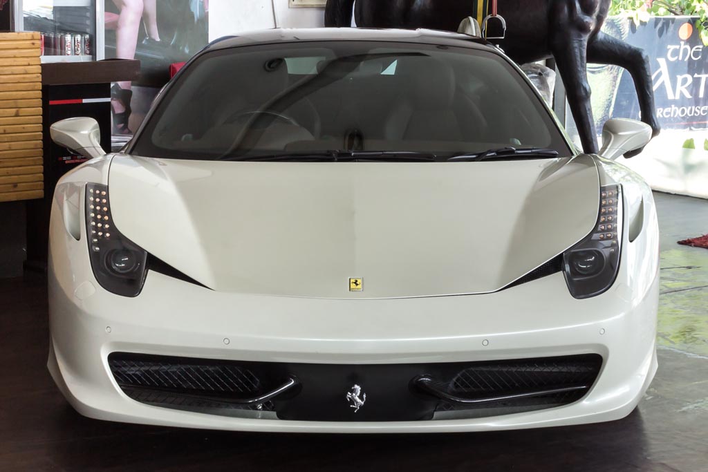 Ferrari 458 Italia Front view